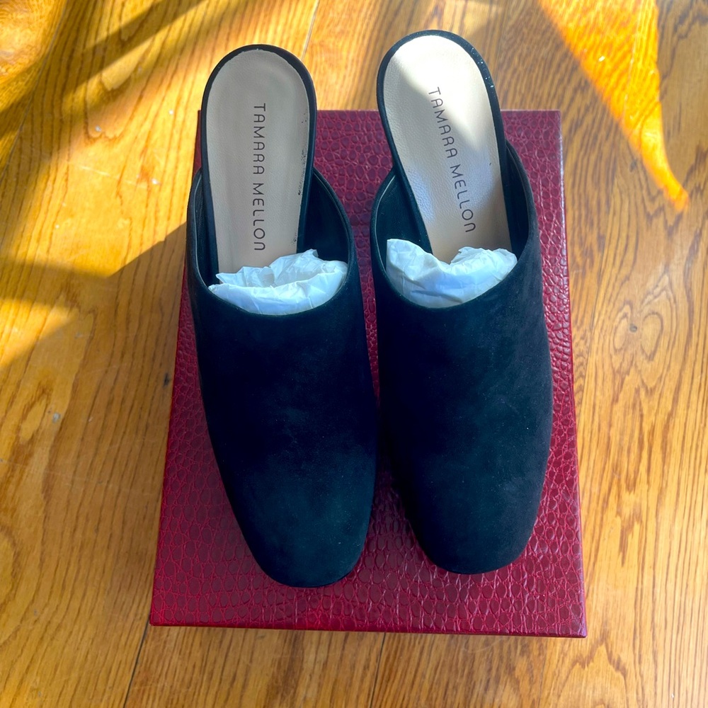 LIKE NEW Tamara Melon black suede mules size 9.5